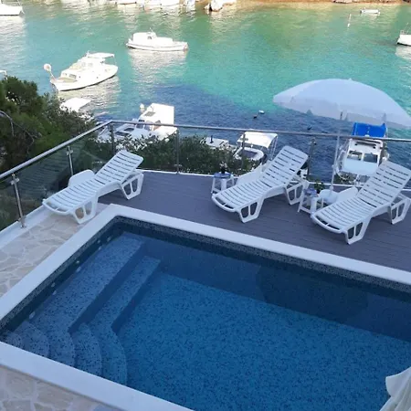 Aurea 3 Modernes Direkt Am By Interhome