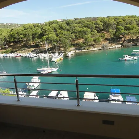 Aurea 3 Modernes Direkt Am By Interhome *