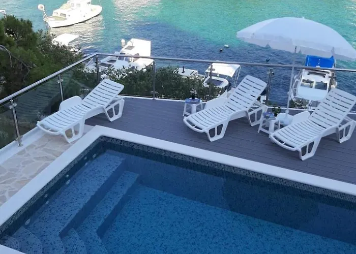 Aurea 3 Modernes Direkt Am By Interhome