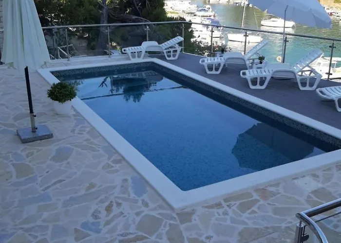 Apartment Aurea 3 Modernes Direkt Am By Interhome