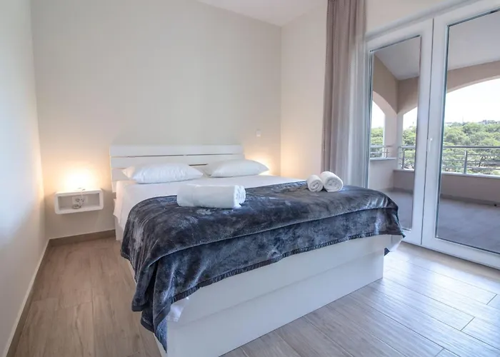 Aurea 3 Modernes Direkt Am By Interhome