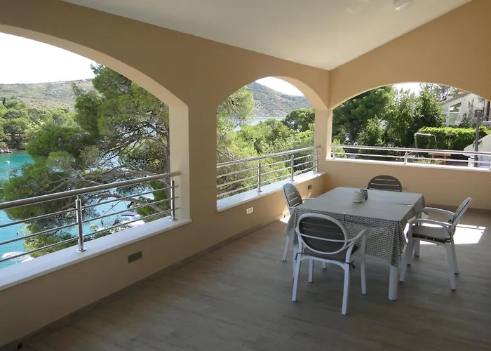 Apartment Aurea 3 Modernes Direkt Am By Interhome Primosten