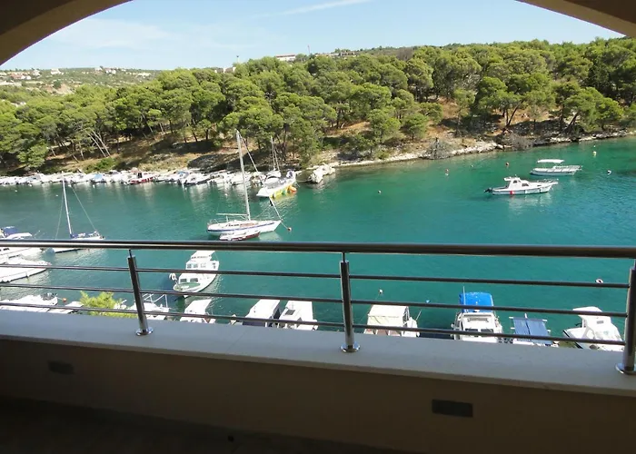 Aurea 3 Modernes Direkt Am By Interhome *